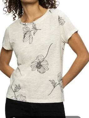 🌿 Sanctuary | The Perfect Tee | Sketched Botanic Floral Print | Small